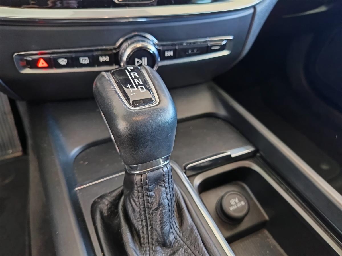 volvo-v60-2019-diesel-1969cc