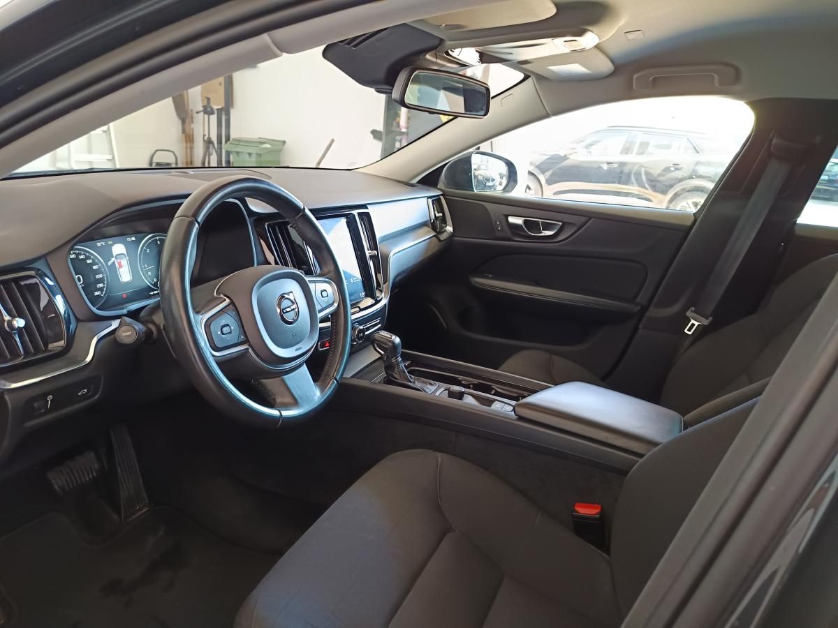 volvo-v60-2019-diesel-1969cc