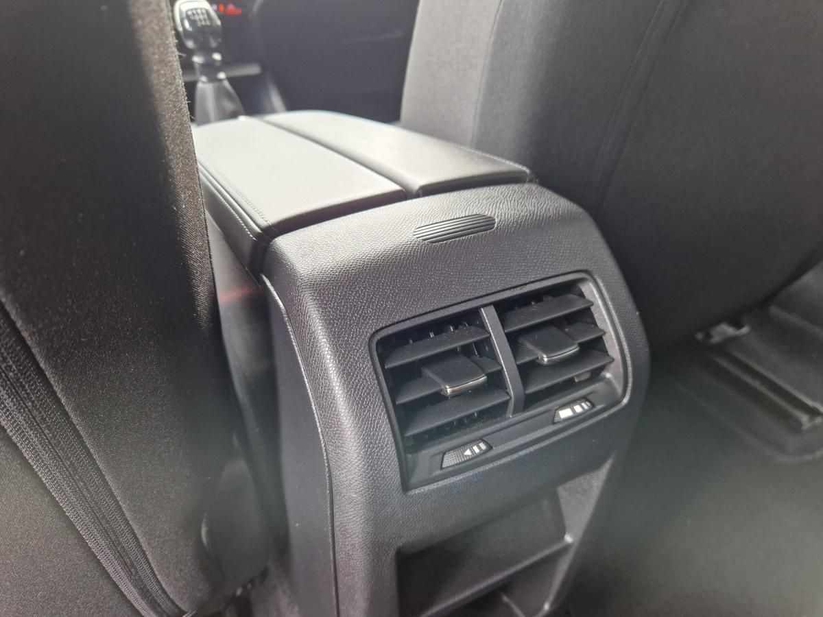 peugeot-308-2022-gasolina-1199cc