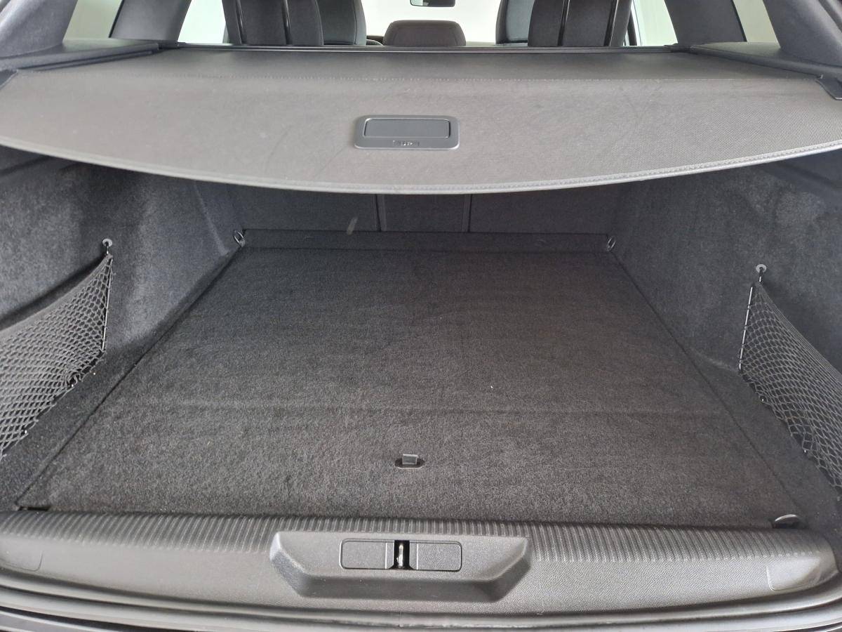 peugeot-308-2022-gasolina-1199cc