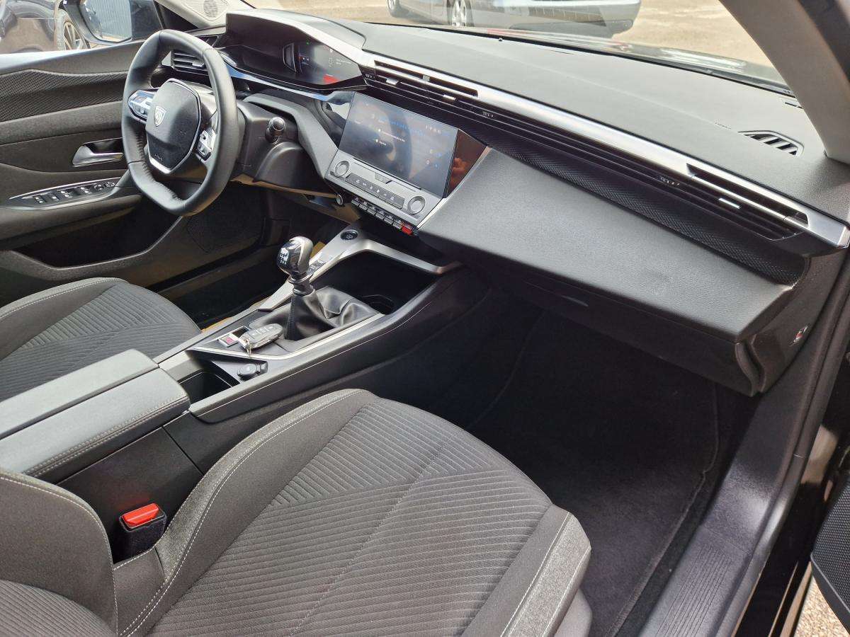 peugeot-308-2022-gasolina-1199cc