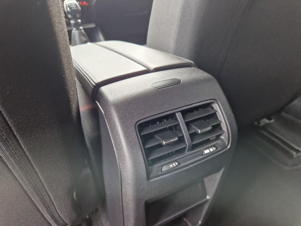 peugeot-308-2022-gasolina-1199cc