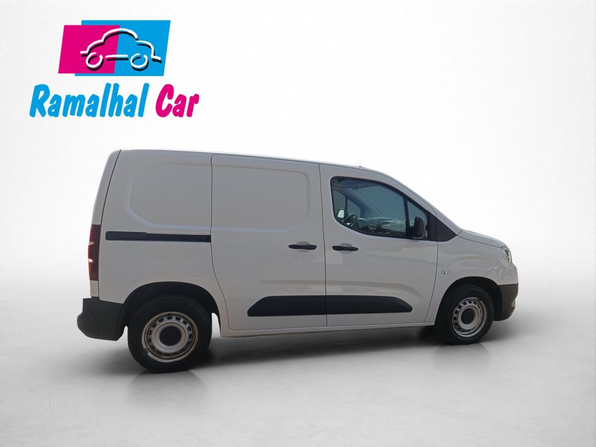 toyota-proace-2022-diesel-1499cc