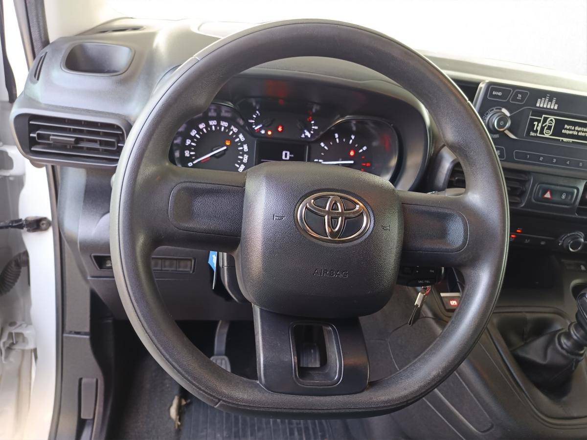toyota-proace-2022-diesel-1499cc