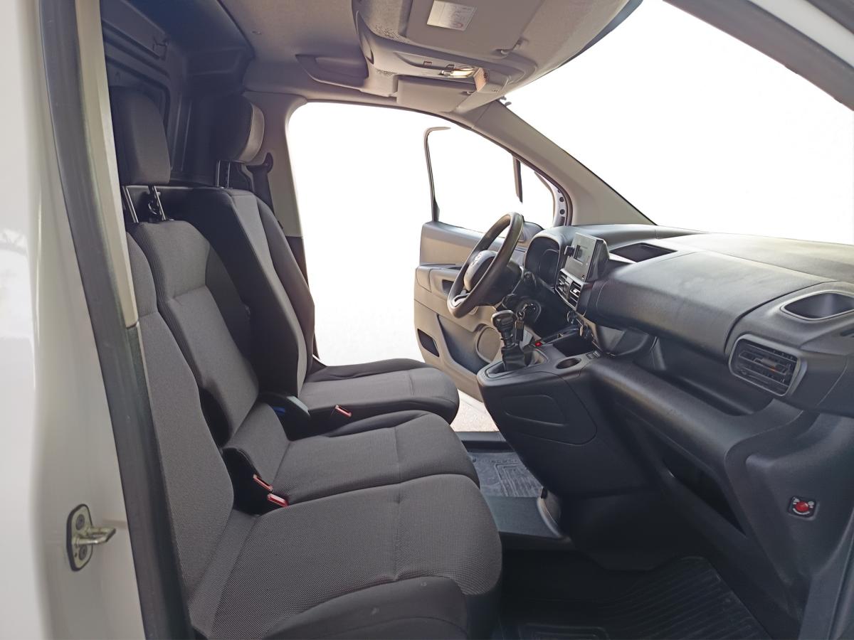 toyota-proace-2022-diesel-1499cc