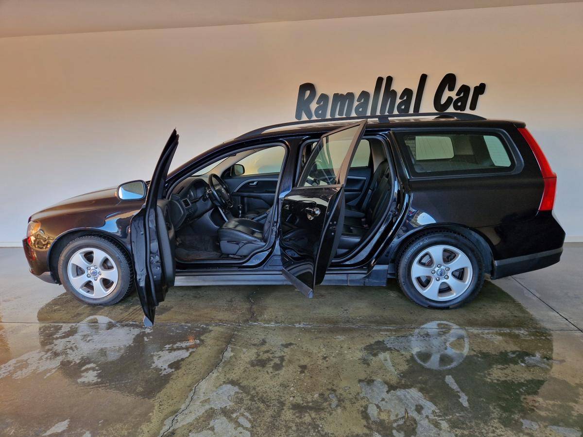 volvo-v70-2010-diesel-1560cc