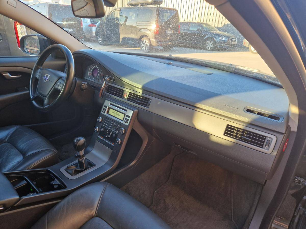 volvo-v70-2010-diesel-1560cc