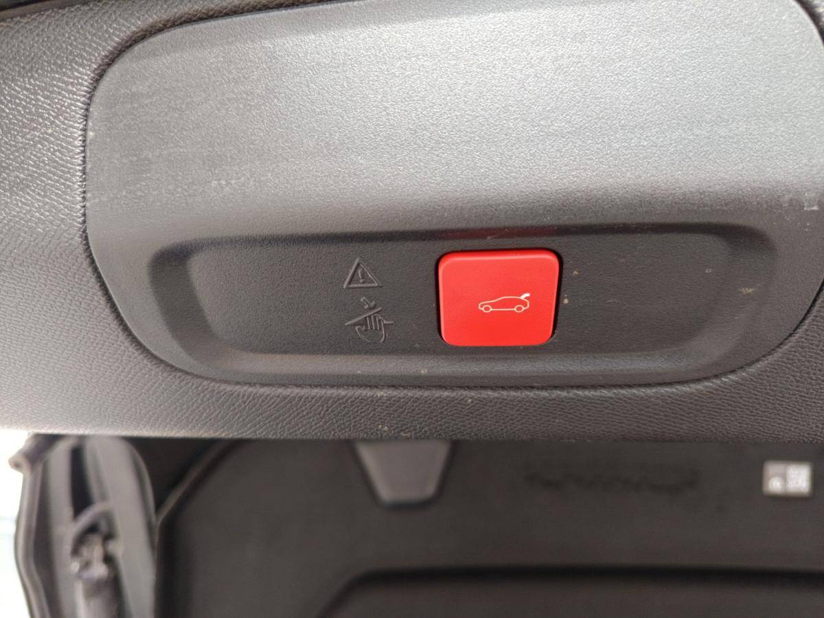 peugeot-408-2023-hibrido-a-gasolina-1598cc