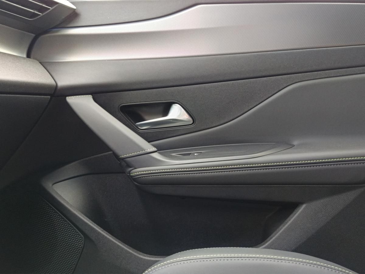 peugeot-408-2023-hibrido-a-gasolina-1598cc