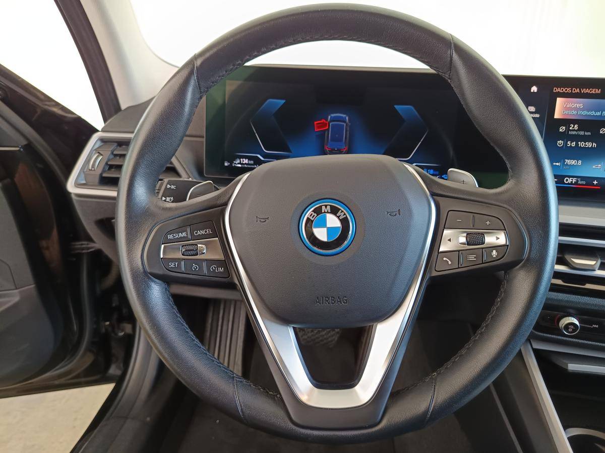 bmw-serie-3-2023-hibrido-a-gasolina-1998cc