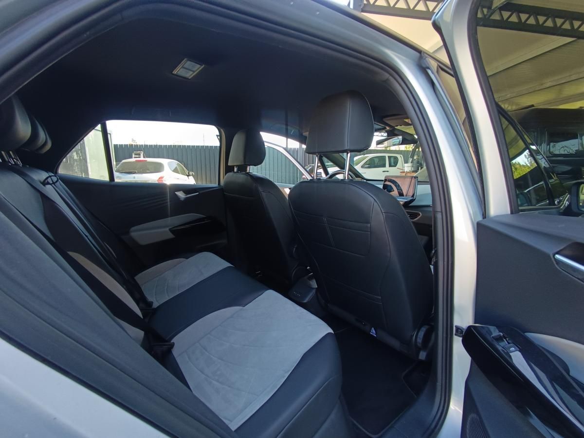 volkswagen-id-3-2023-eletrico-500cc