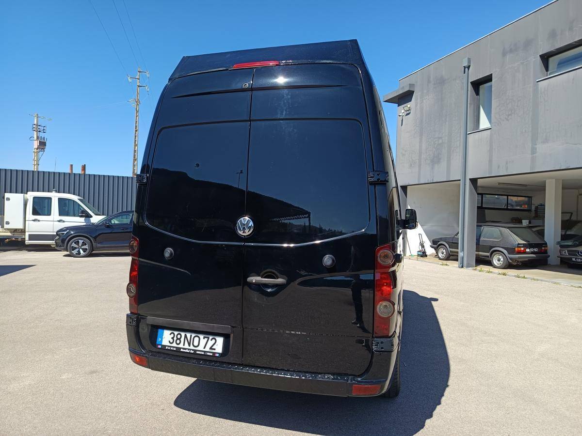volkswagen-crafter-2013-diesel-1968cc
