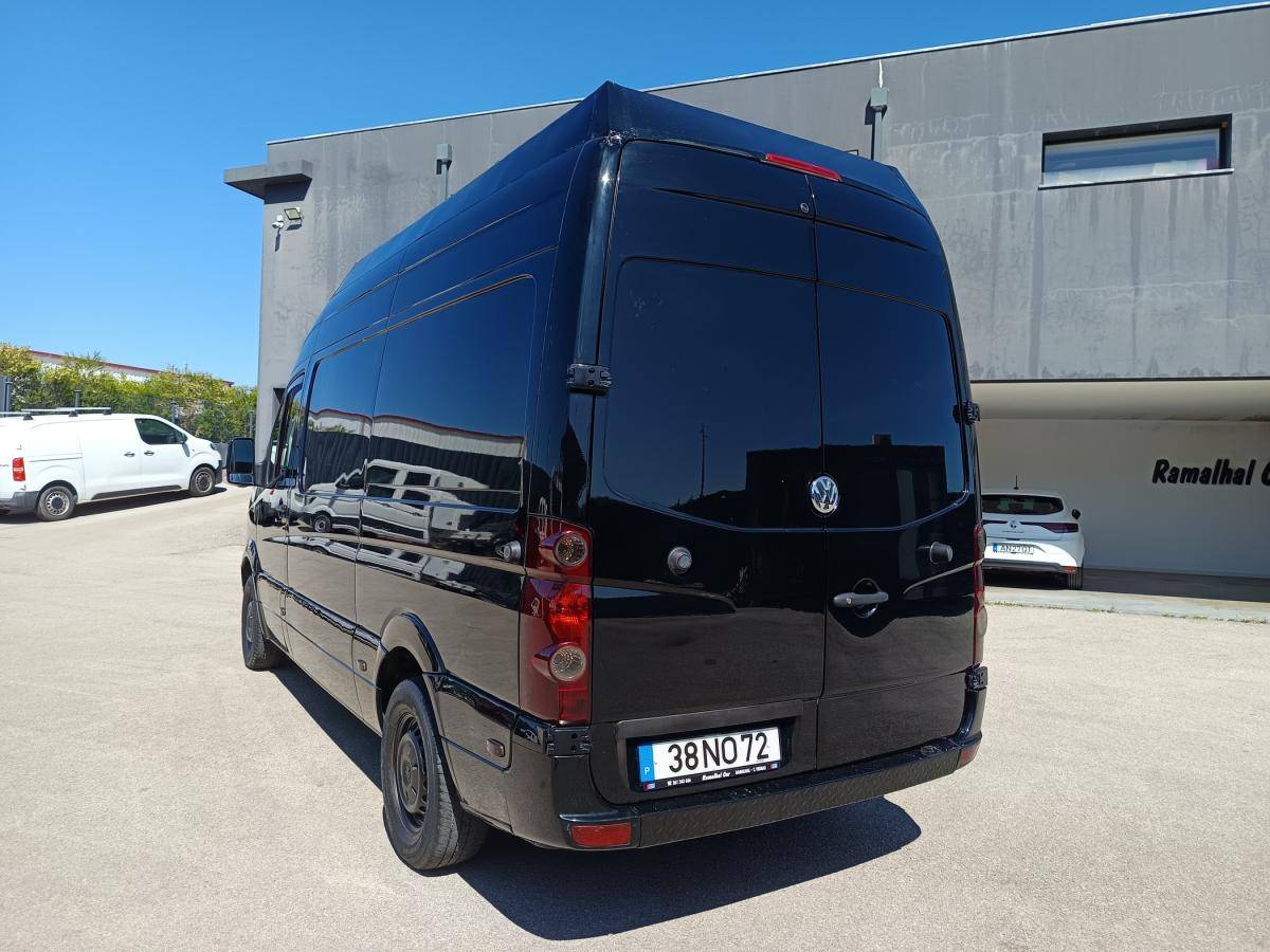 volkswagen-crafter-2013-diesel-1968cc