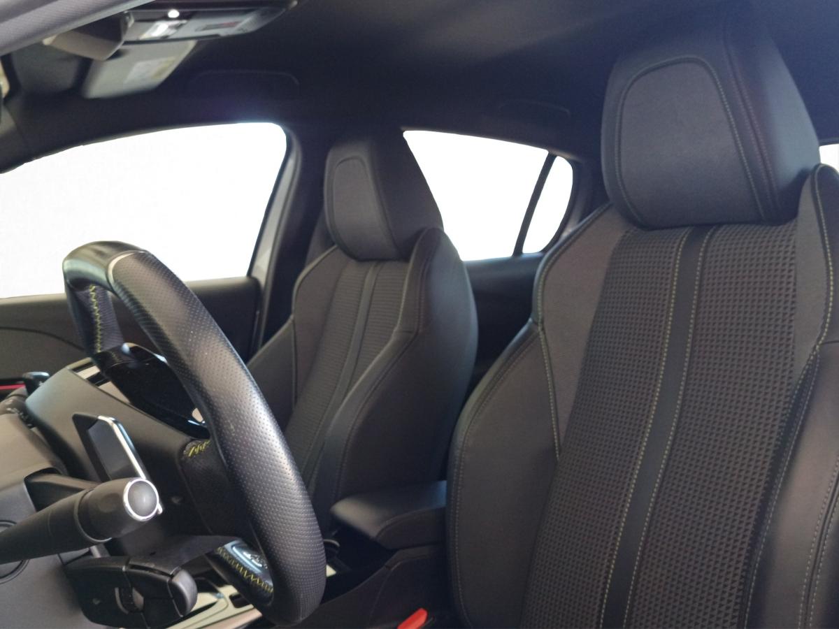 peugeot-208-2021-gasolina-1199cc