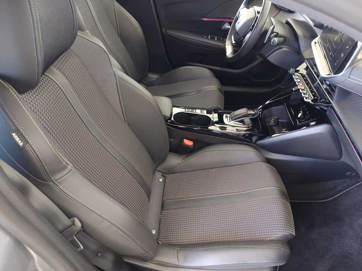 peugeot-208-2021-gasolina-1199cc