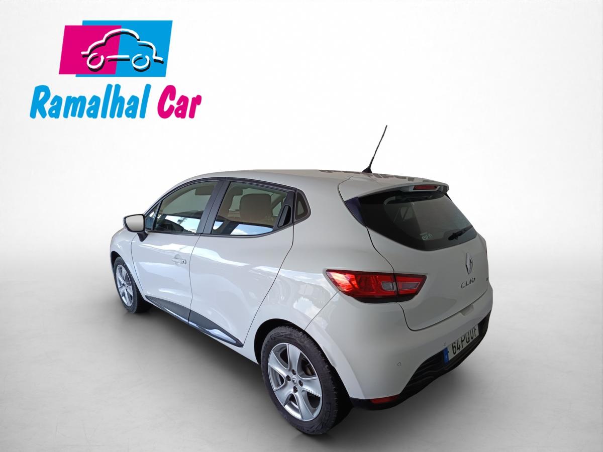 renault-clio-2015-gasolina-898cc