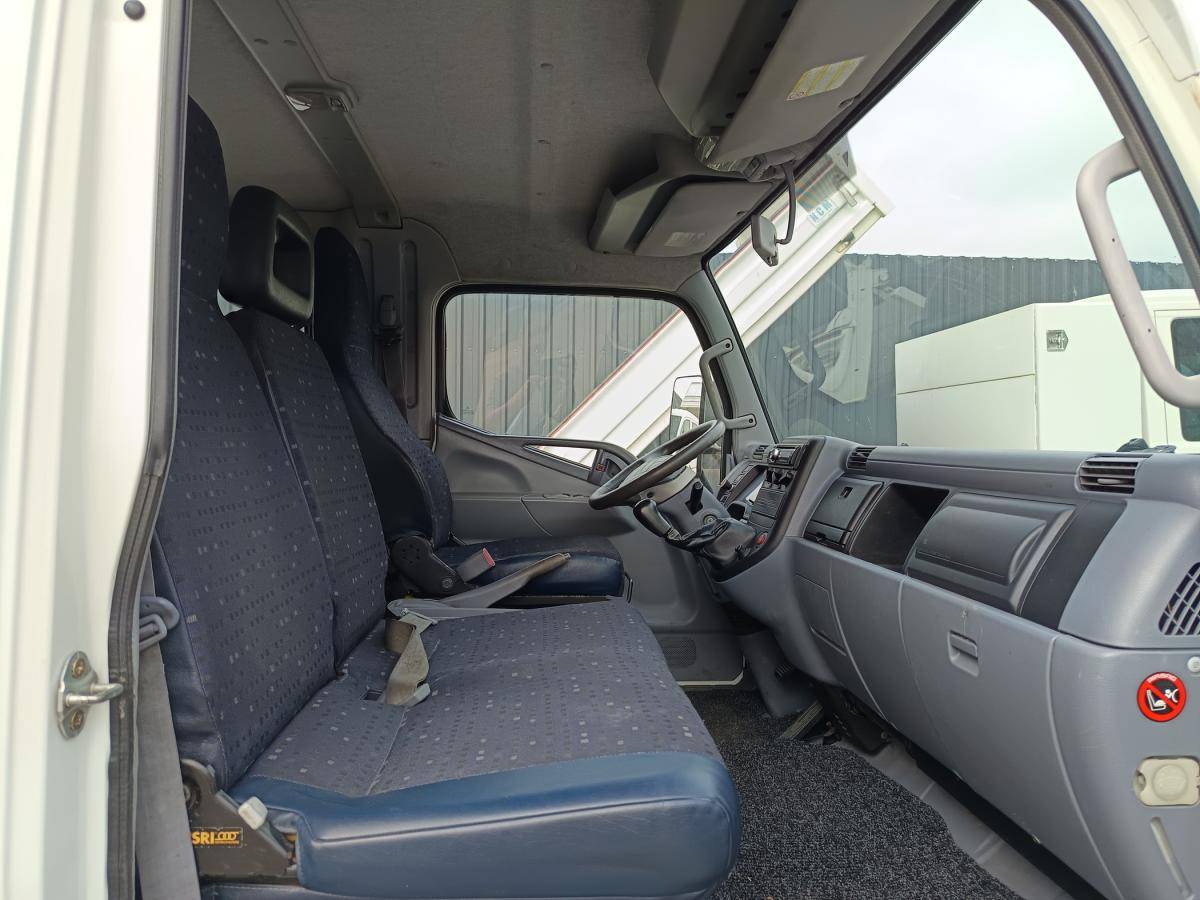 mitsubishi-canter-2006-diesel-2977cc