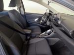 toyota-yaris-2022-hibrido-a-gasolina-1490cc