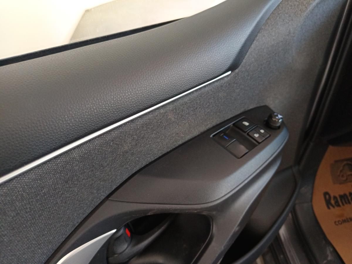 toyota-yaris-2022-hibrido-a-gasolina-1490cc