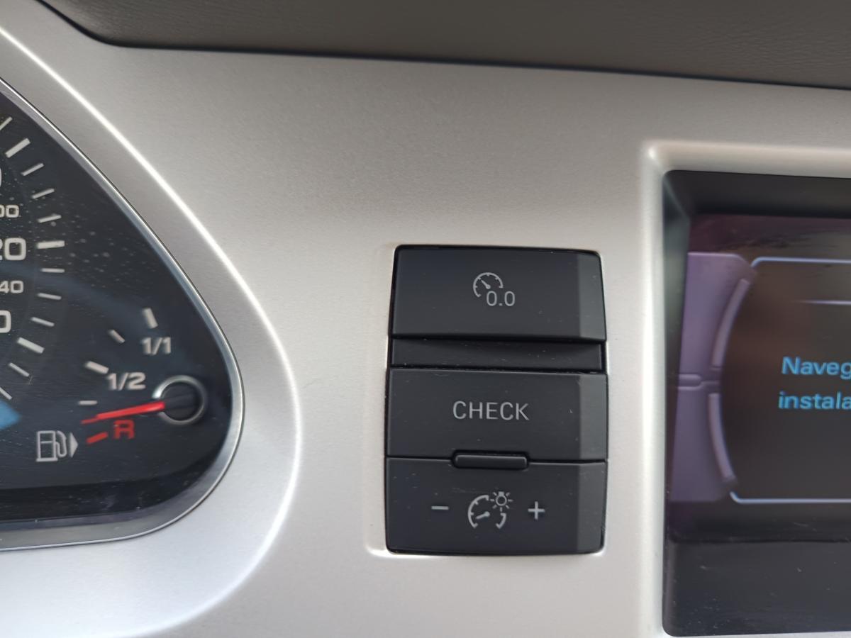 audi-a6-avant-2010-diesel-1968cc