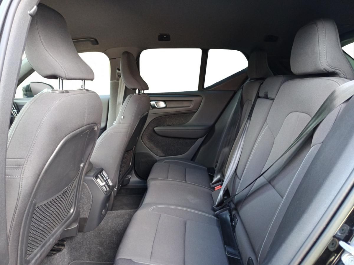 volvo-xc40-2023-eletrico-500cc