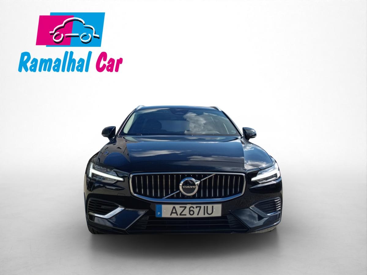 volvo-v60-2023-hibrido-a-gasolina-1969cc