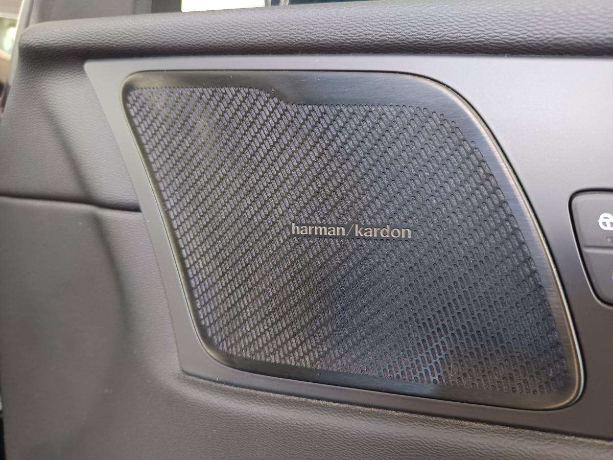 volvo-v60-2023-hibrido-a-gasolina-1969cc