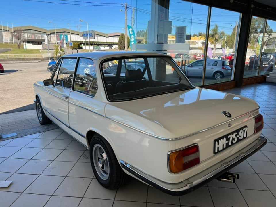 bmw-2002-2002-2000-4portas-1974-gasolina-2000cc
