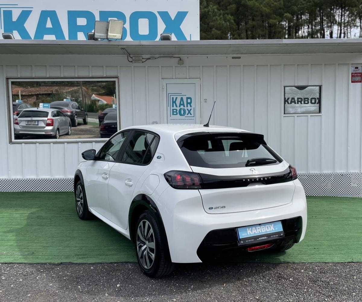 peugeot-208-2022-eletrico-0cc