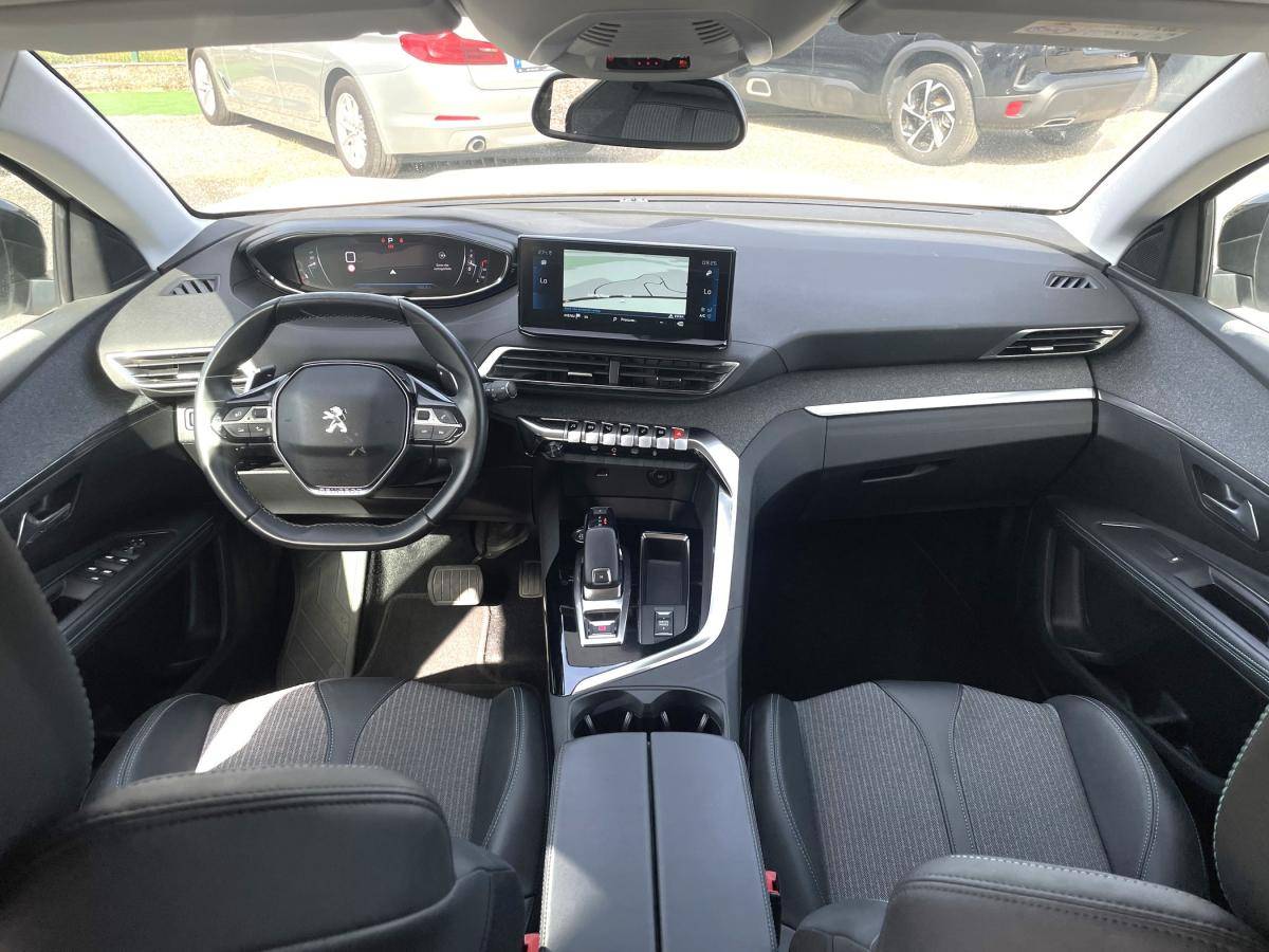 peugeot-5008-2022-diesel-1499cc