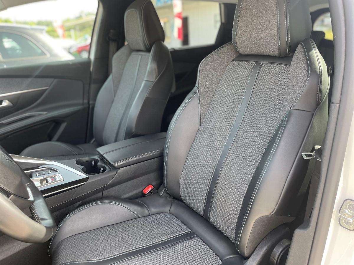 peugeot-5008-2022-diesel-1499cc