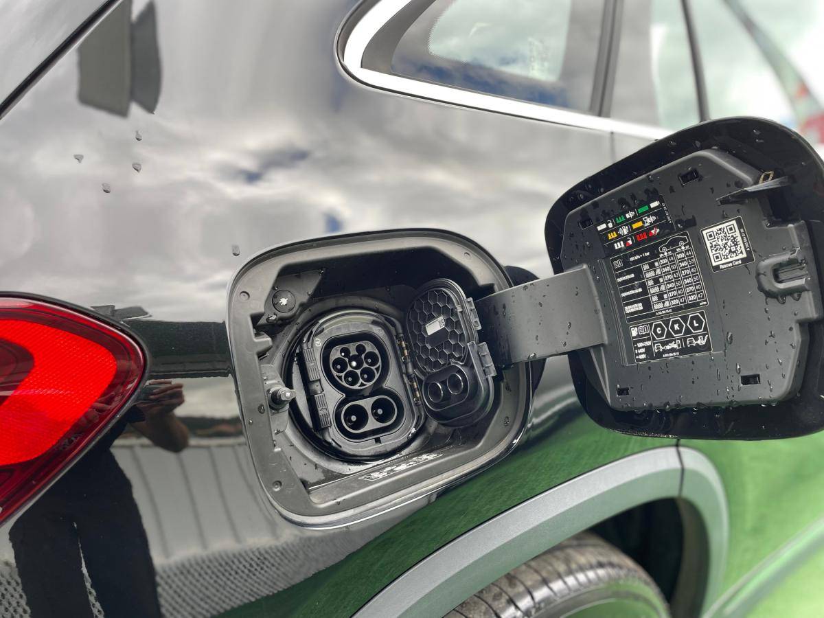 mercedes-benz-eqa-2024-eletrico-0cc