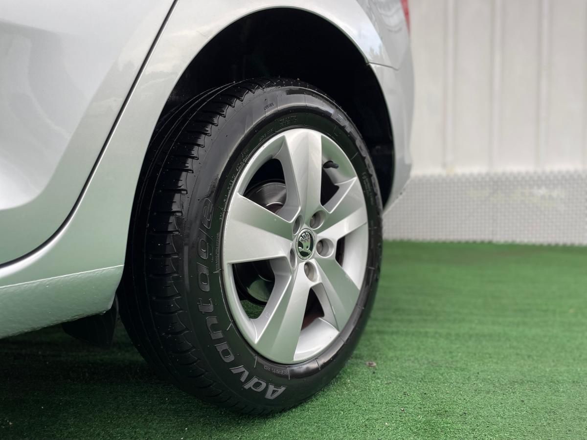 skoda-rapid-spaceback-2017-diesel-1422cc