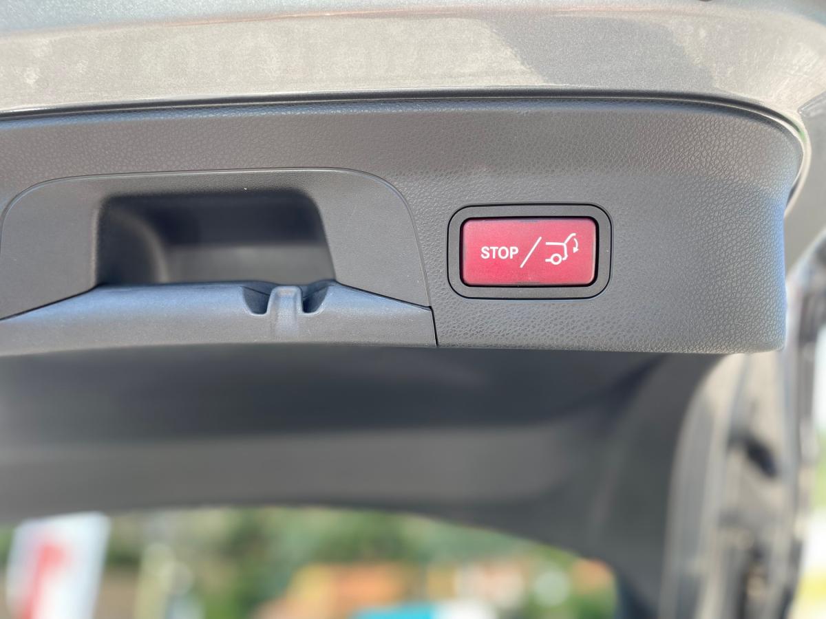 mercedes-benz-glc-2019-diesel-2143cc