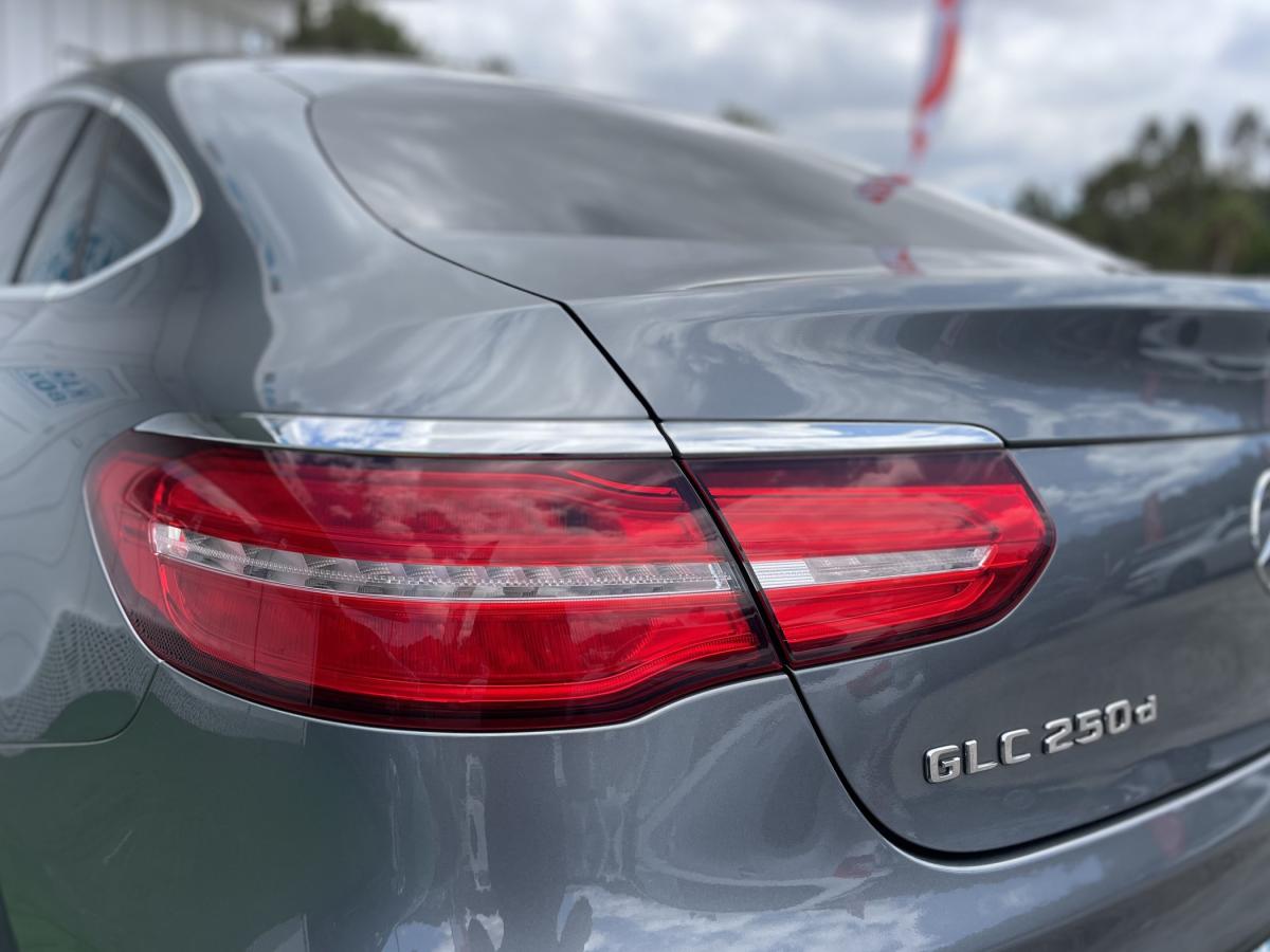 mercedes-benz-glc-2019-diesel-2143cc