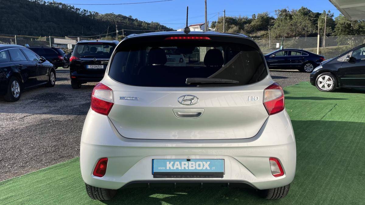 hyundai-i10-2023-gasolina-998cc