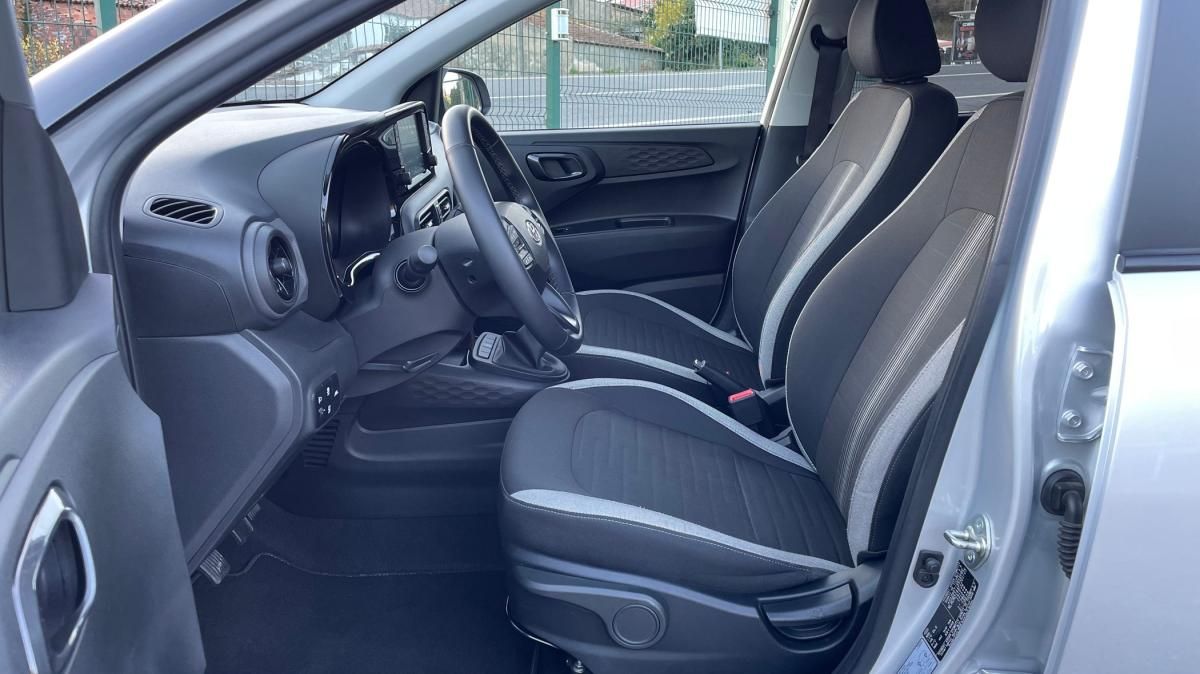 hyundai-i10-2023-gasolina-998cc