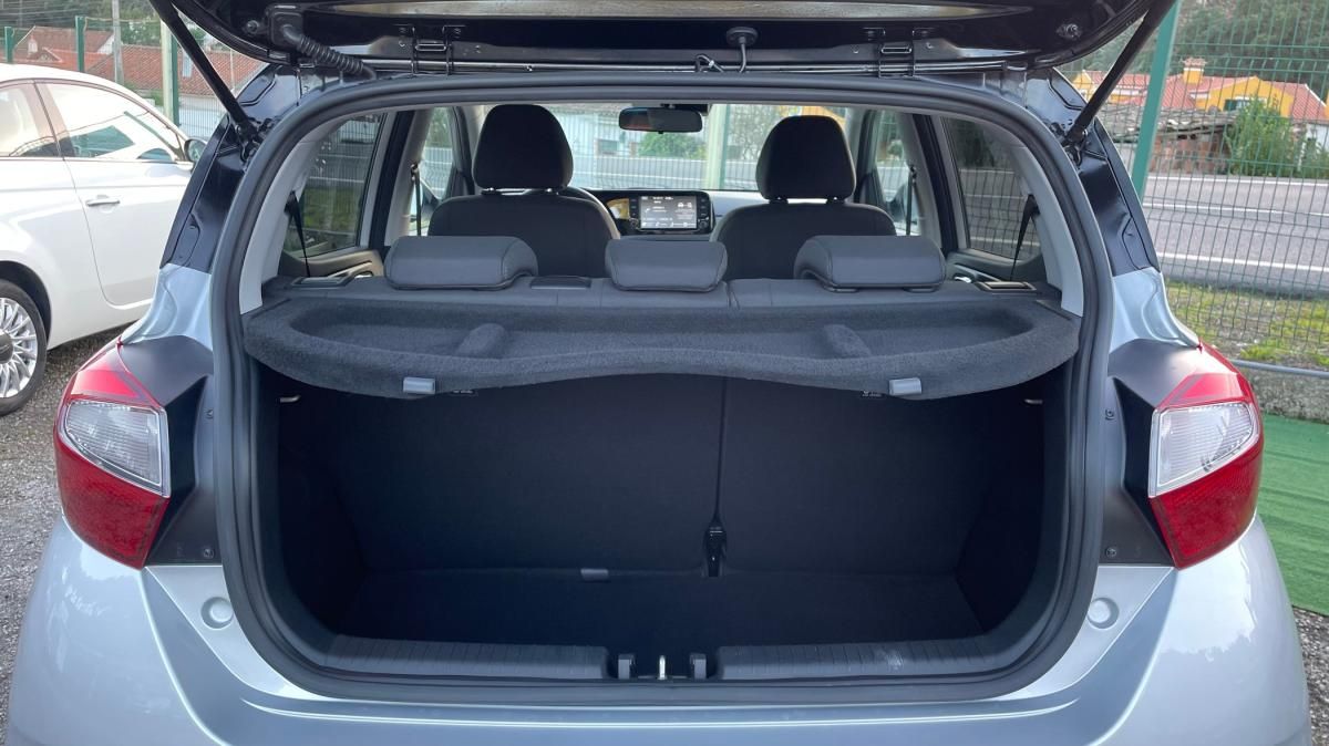 hyundai-i10-2023-gasolina-998cc