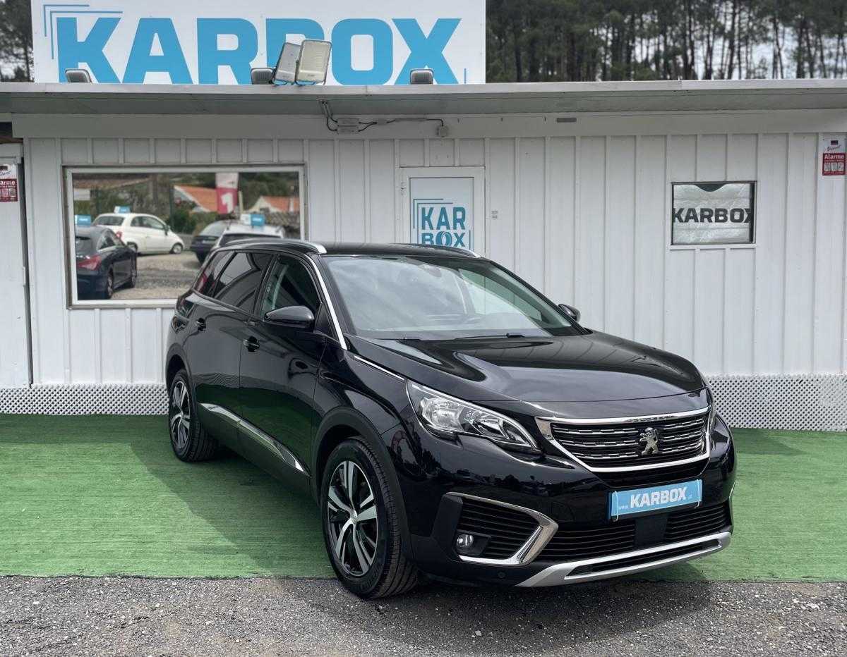 peugeot-5008-2018-diesel-1499cc