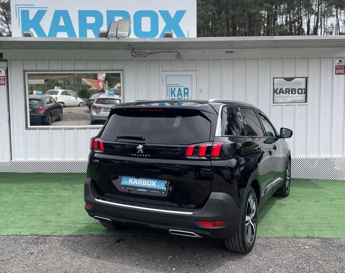 peugeot-5008-2018-diesel-1499cc