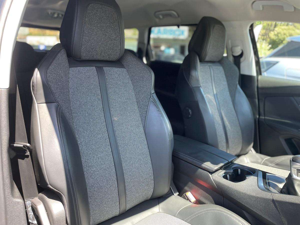 peugeot-5008-2018-diesel-1499cc