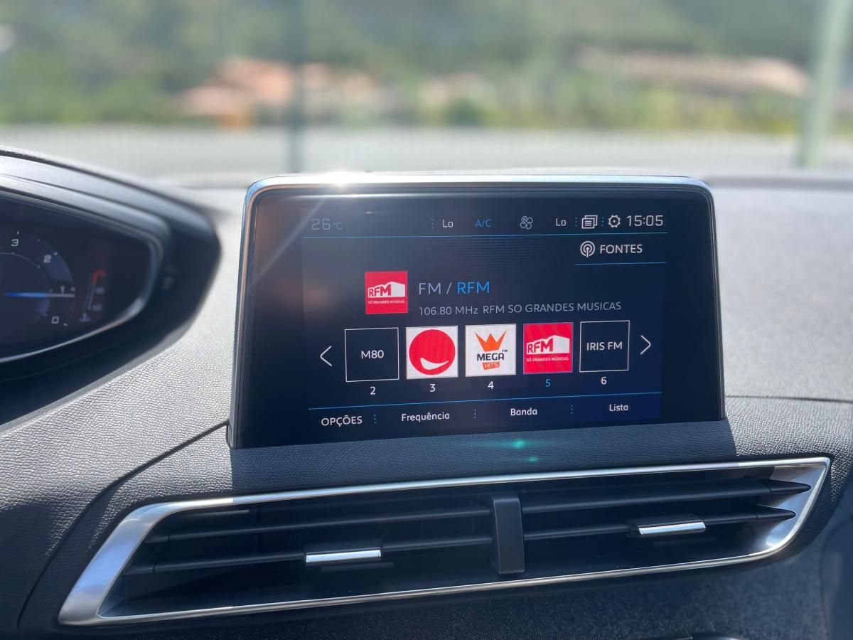 peugeot-5008-2018-diesel-1499cc