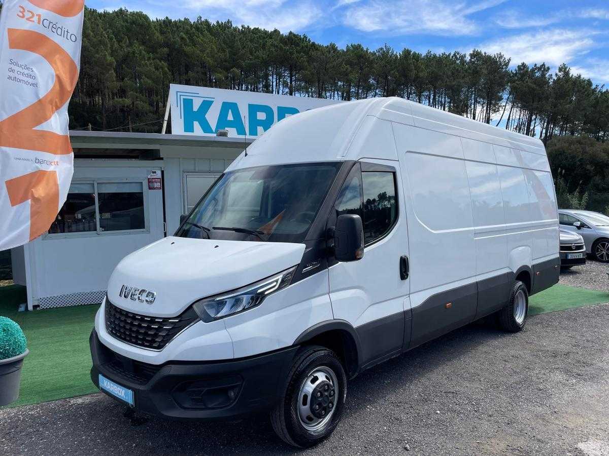 iveco-daily-2021-diesel-2998cc