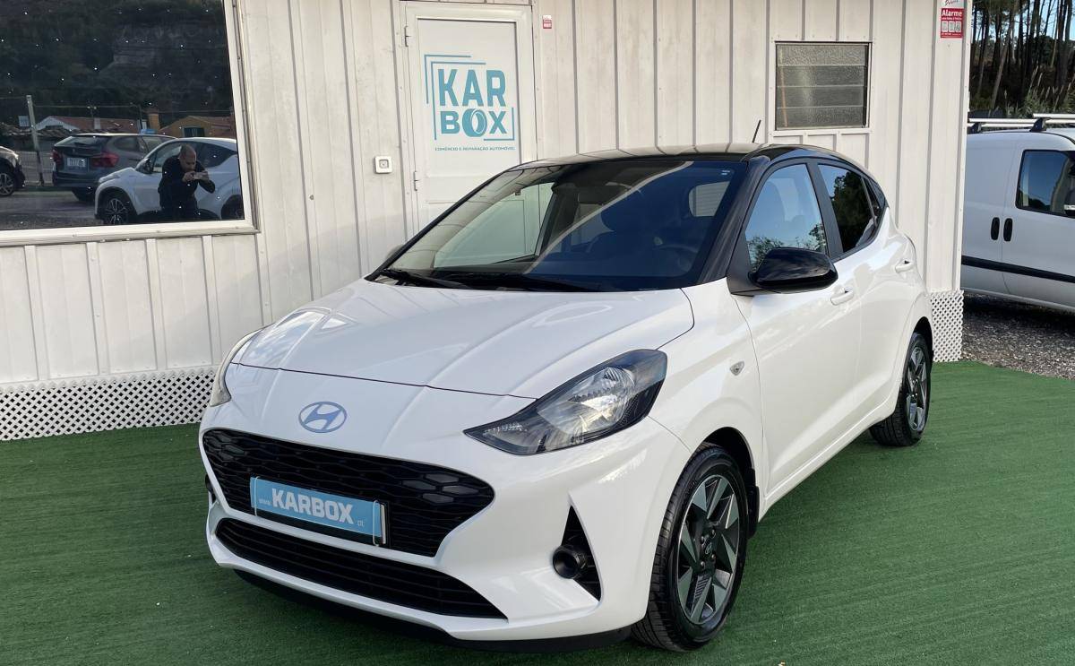 hyundai-i10-2023-gasolina-998cc