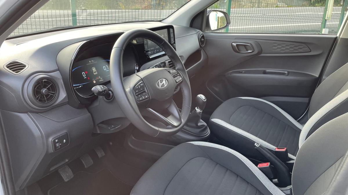 hyundai-i10-2023-gasolina-998cc