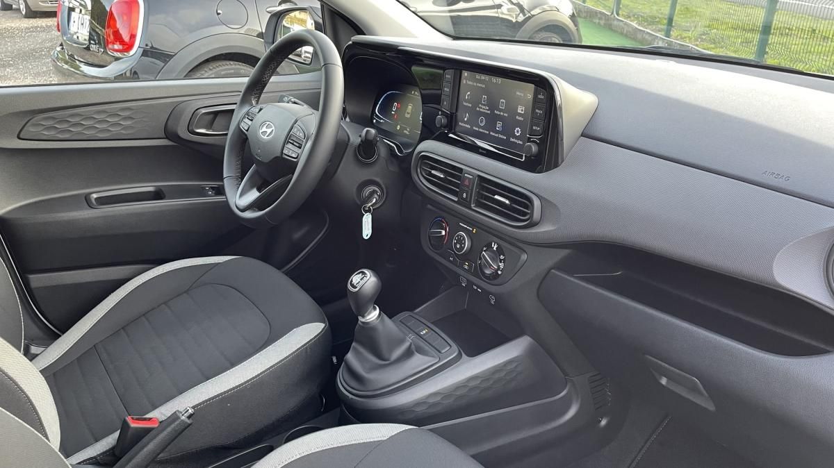 hyundai-i10-2023-gasolina-998cc