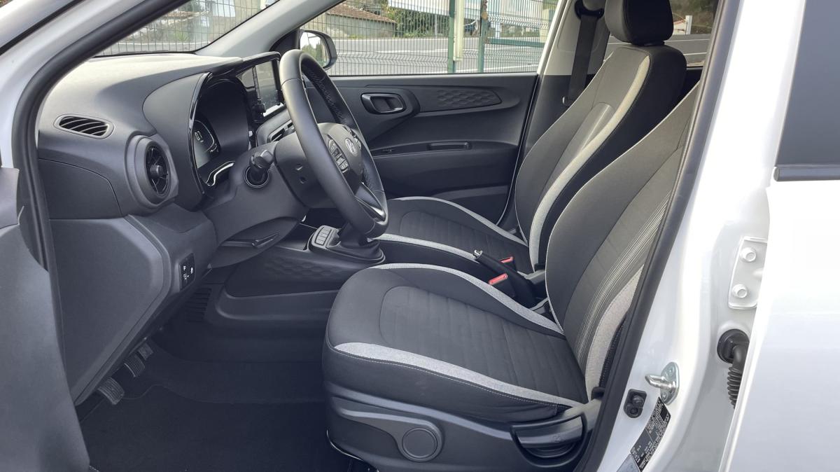 hyundai-i10-2023-gasolina-998cc