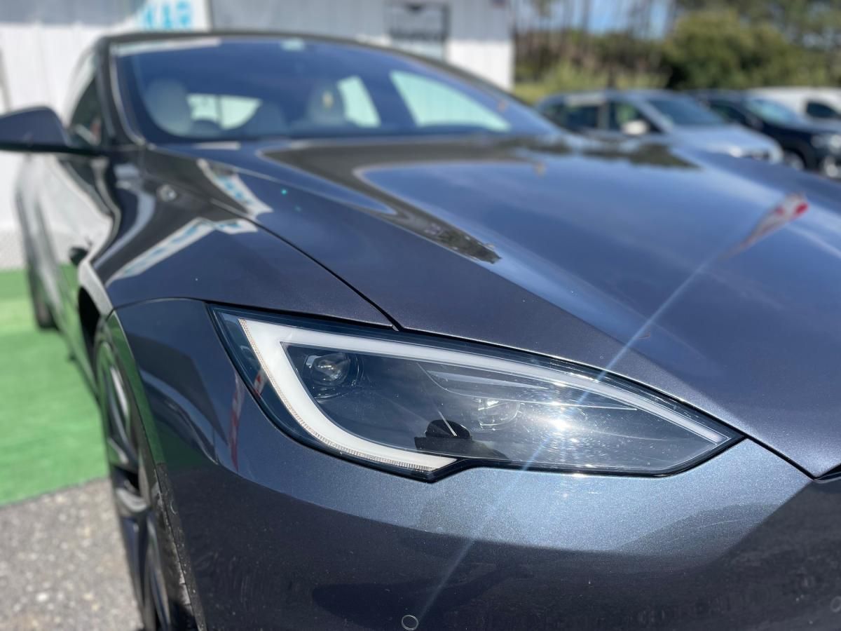 tesla-model-s-2022-eletrico-0cc
