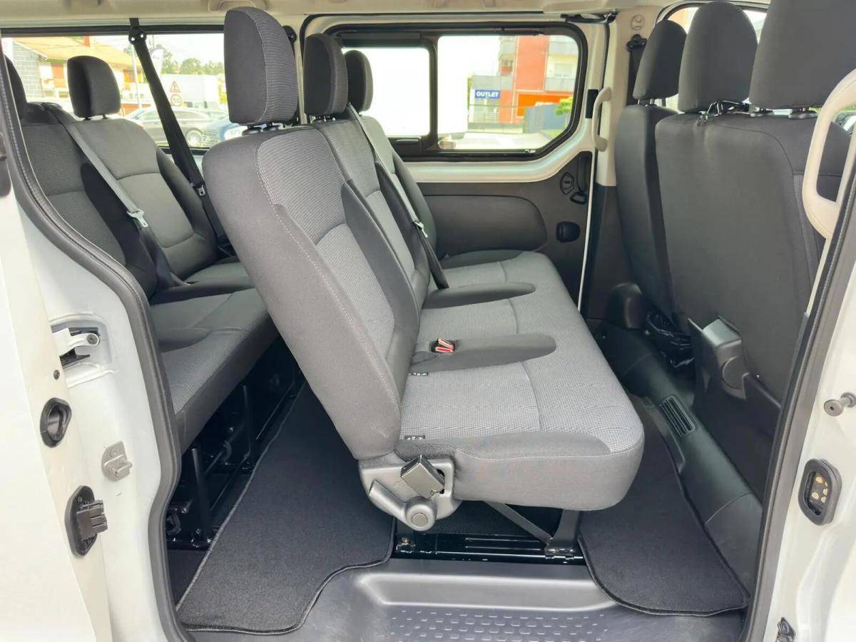 renault-trafic-2023-diesel-1997cc