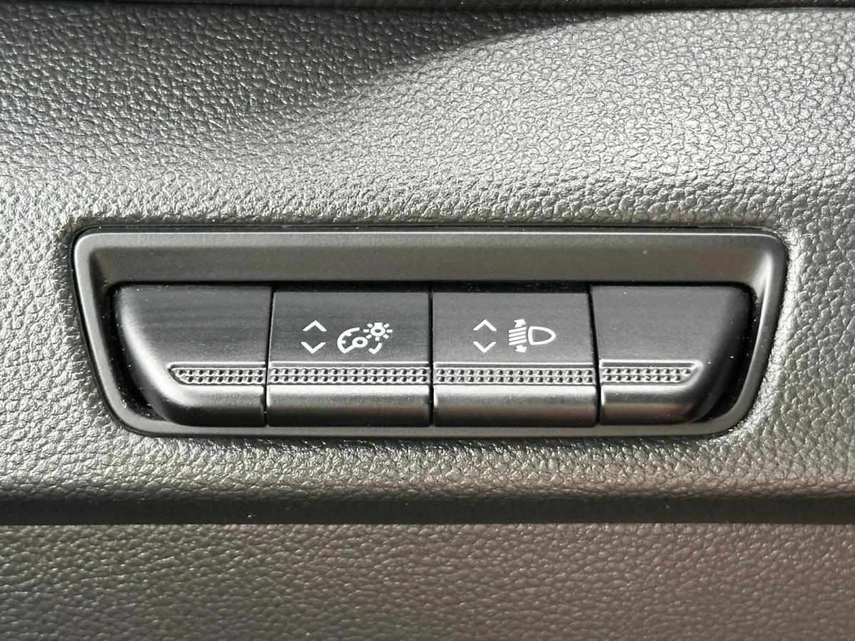 renault-trafic-2023-diesel-1997cc